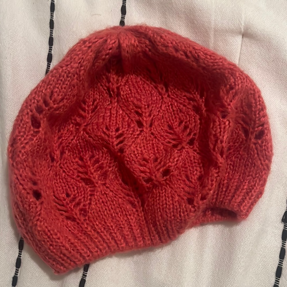 Pink knit beret
